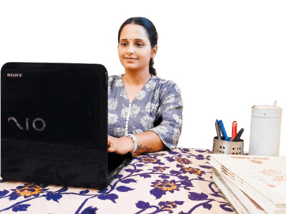 srinandhini-with-laptop-working